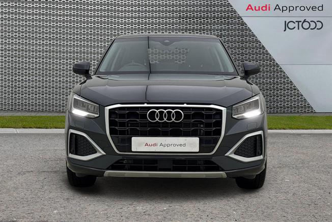 AUDI Q2 Photo 8