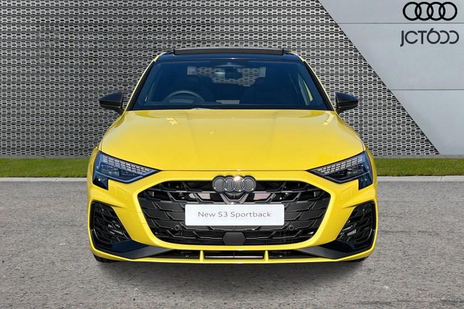 AUDI S3 Photo 8