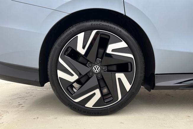 VOLKSWAGEN Id.7 Photo 5