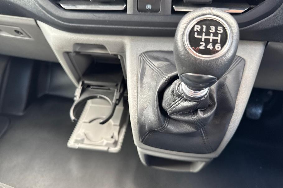 Used Ford TRANSIT CUSTOM FY25RXP 35