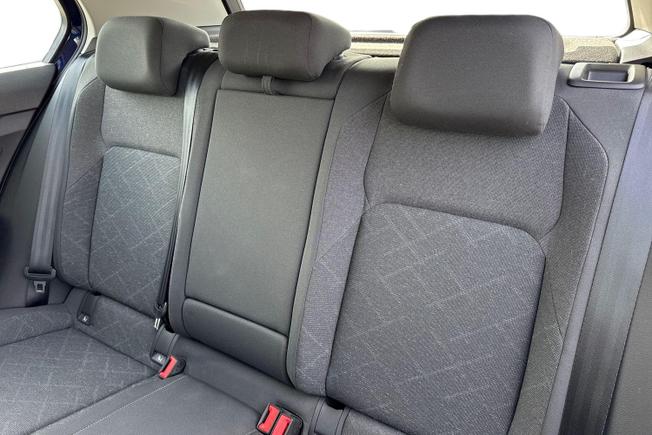 Volkswagen Golf Photo 9