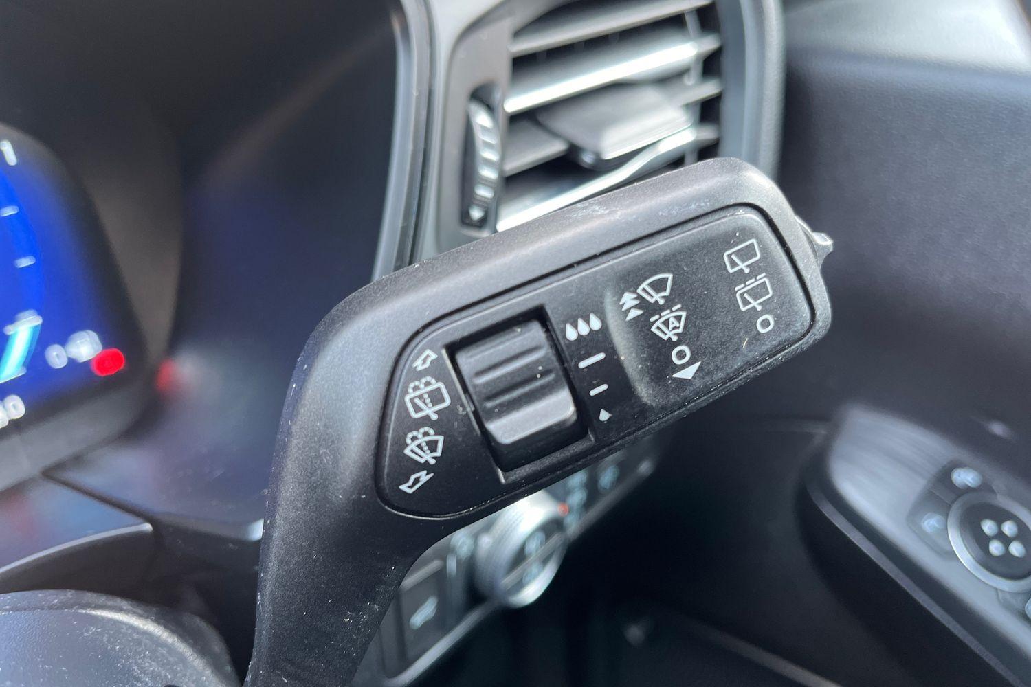 Ford KUGA Photo 14