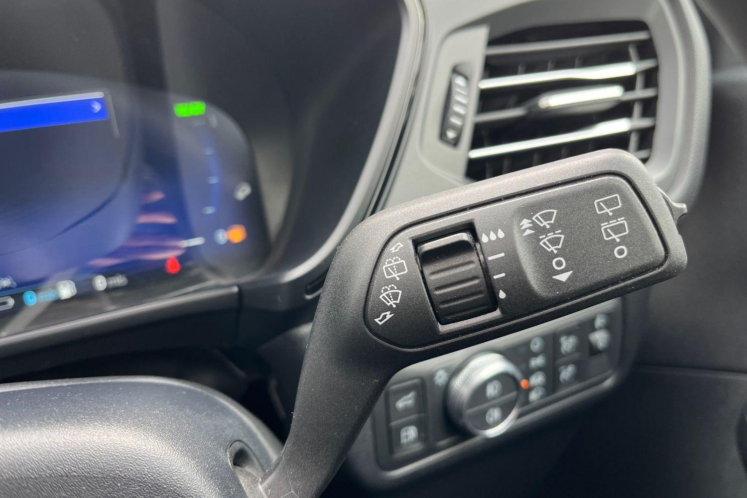 Ford Kuga Photo 14