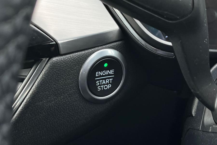 Ford Kuga Photo autoimg-f43c678408befe61a507d535d6e0750dbd503249.jpg