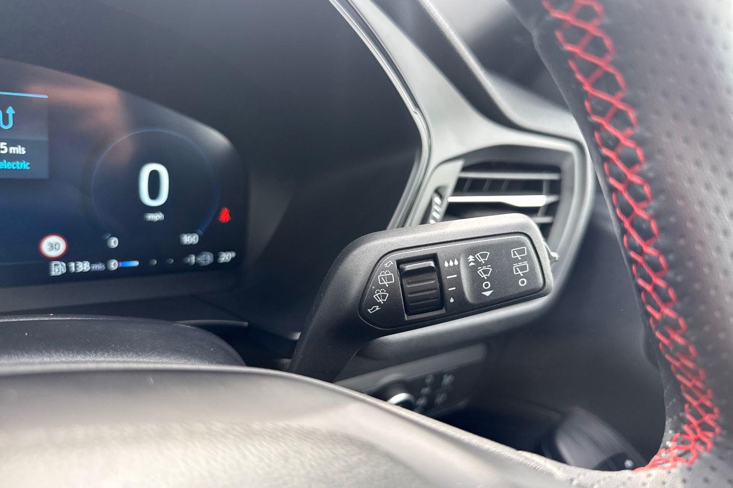 Ford KUGA Photo 14