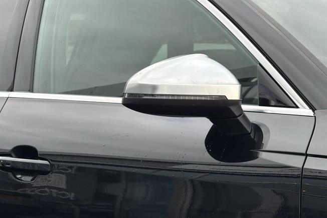 AUDI S4 Photo 20