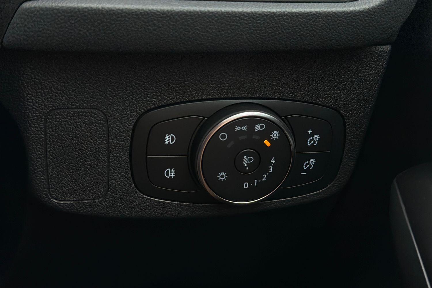 Ford FOCUS Photo 39
