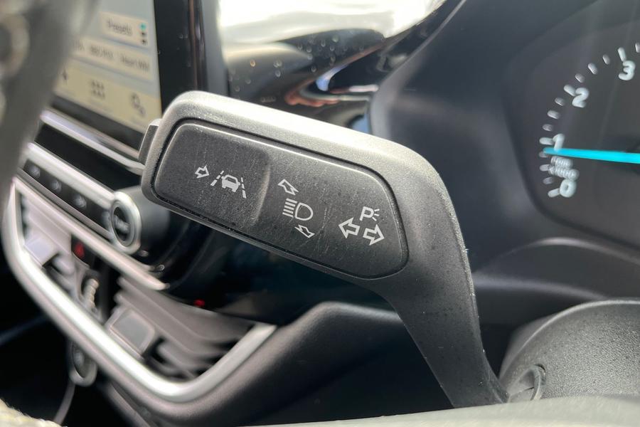 Ford Fiesta Photo autoimg-f45758356b2715100bd3b143fa6585b77036f6da.jpg