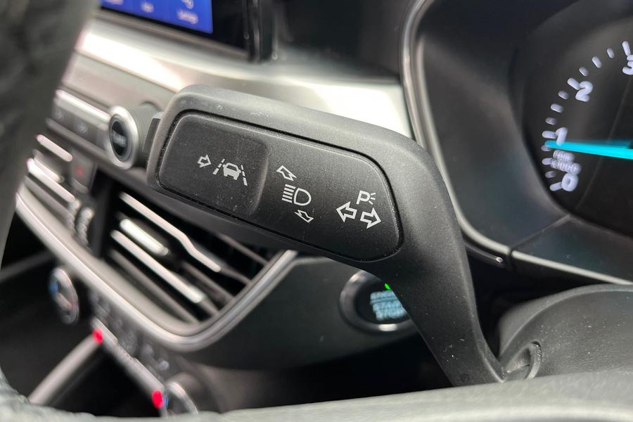 Ford Focus Photo autoimg-f45931ca58e1fc56b922c48755f4ae799e484d03.jpg