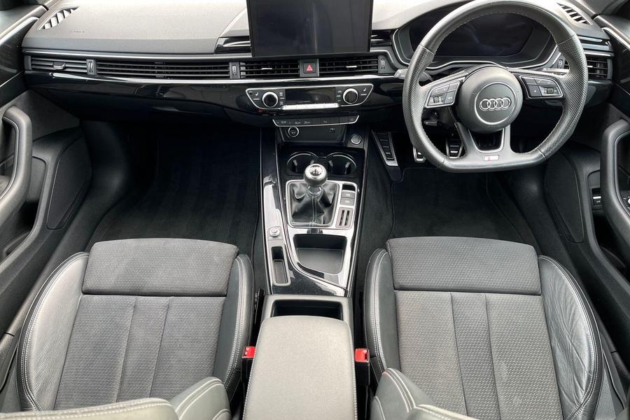 Audi A4 Photo autoimg-f45d24440bf03941dc29e21e1852e2c7cef5a998.jpg