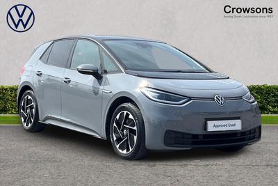 Used 2022 Volkswagen ID.3 150kW Family Pro Performance 58kWh 5dr Auto.    East Derry Alloys. at Crowsons of Spalding