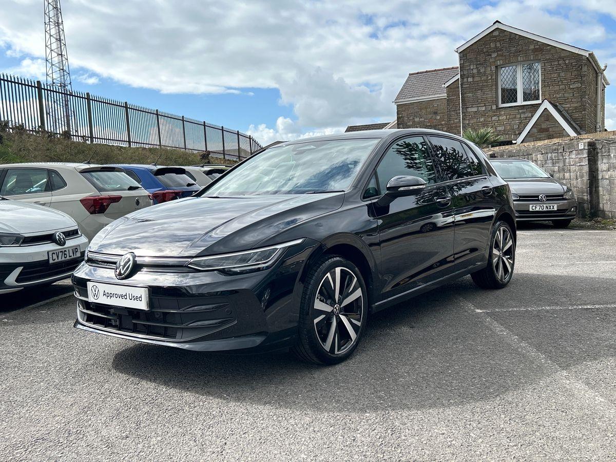 Volkswagen Golf Photo autoimg-f45d8e4757eaf97fef313e264e6a5e0d523473ce.jpg