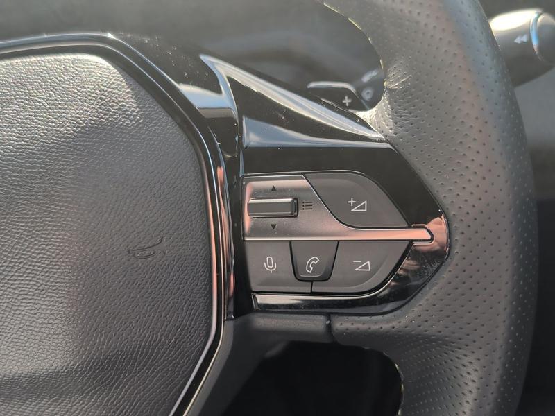 Used Peugeot 408 KM25UWU 38