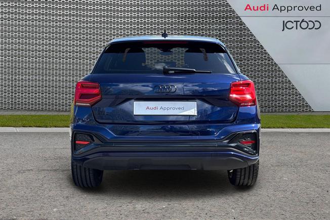 AUDI Q2 Photo 7