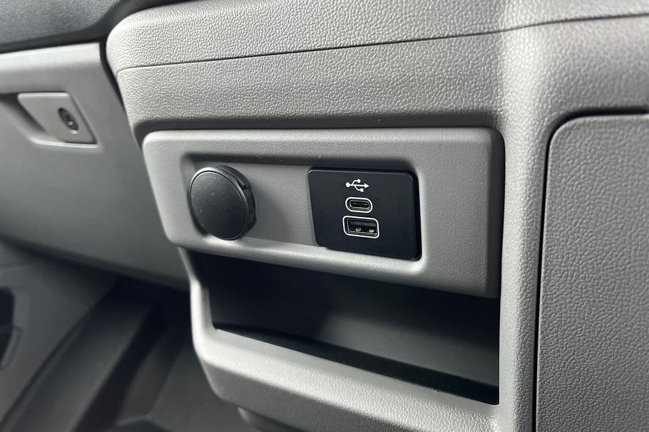 Used FORD E-TRANSIT CUSTOM WR75HYU 40