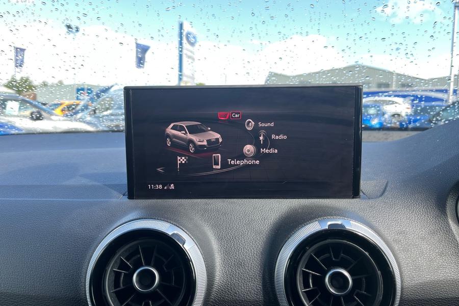 Audi Q2 Photo autoimg-f46d3838544a08c2c290561b30c30ddd2e309658.jpg