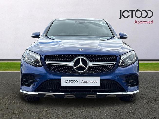 MERCEDES-BENZ GLC Photo 8