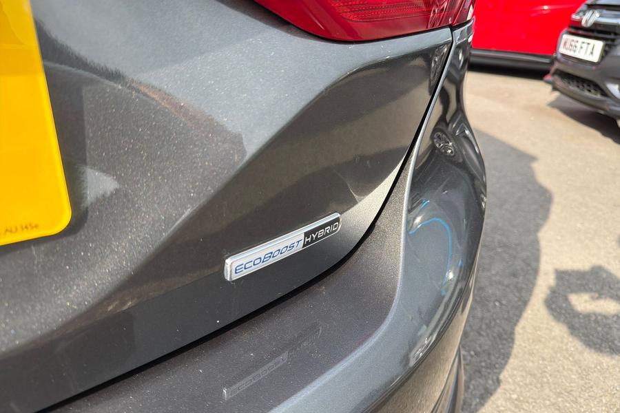 Ford FIESTA Photo autoimg-f46e28af1c1ac4c30e8c8b2e7567f8445f0edf41.jpg