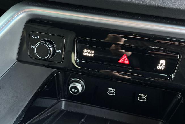 AUDI Q5 Photo 31