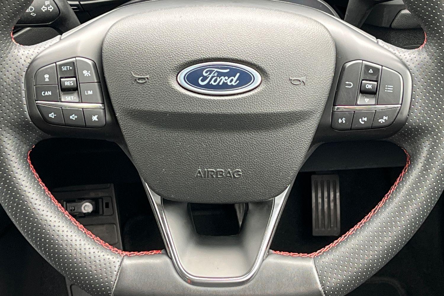 Ford FOCUS Photo 11