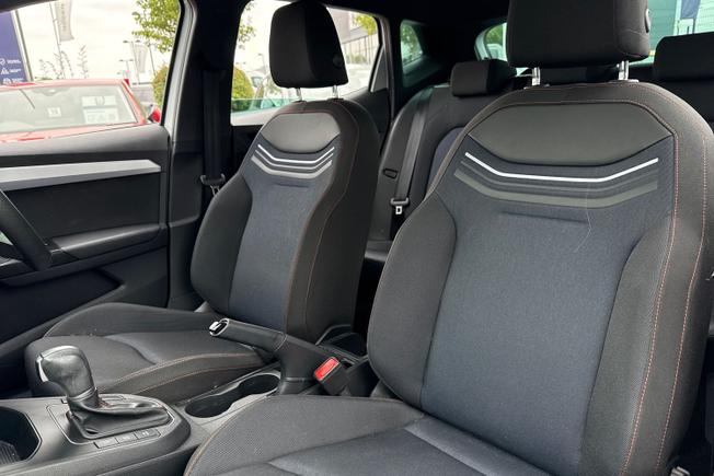SEAT Ibiza Photo 21