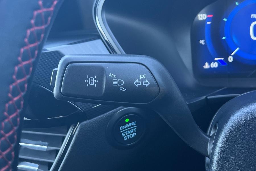 Ford Kuga Photo autoimg-f474817925d8491e89302a9fc7f1fddf253de14b.jpg
