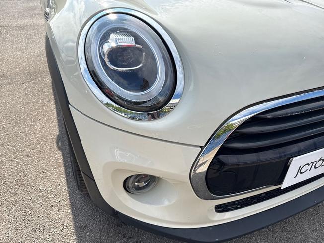 MINI Hatch Photo 19