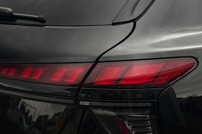 Audi Q3 Photo 18