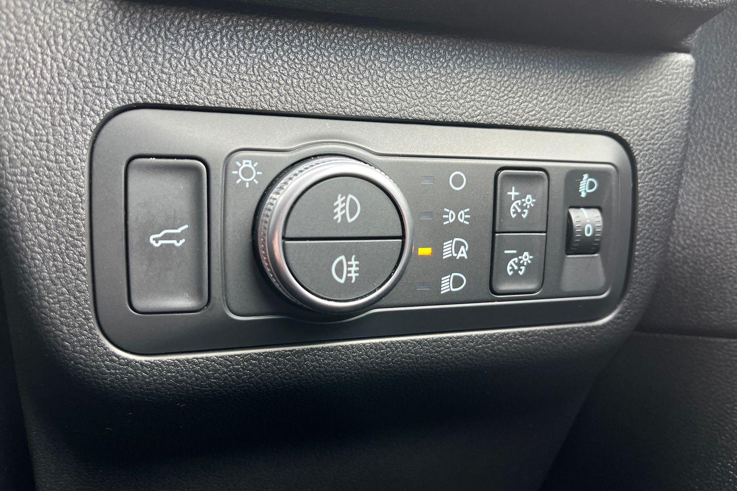 Ford Kuga Photo 36