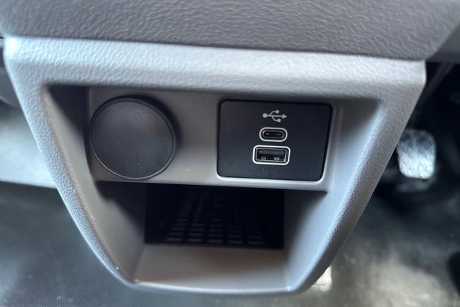 Volkswagen Transporter Photo 43