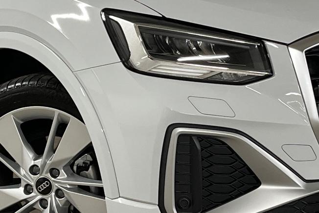 AUDI Q2 Photo 19