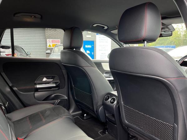 Mercedes-Benz EQA Photo autoimg-f483cb02bbabc58cb9e8f5e33dc31b1918253ec3.jpg