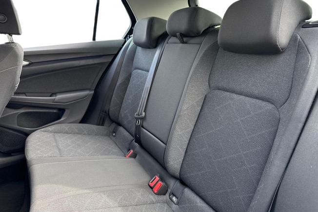 VOLKSWAGEN Golf Photo 9