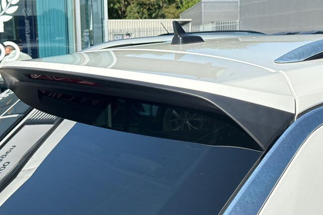 VOLKSWAGEN T-Roc Photo 47