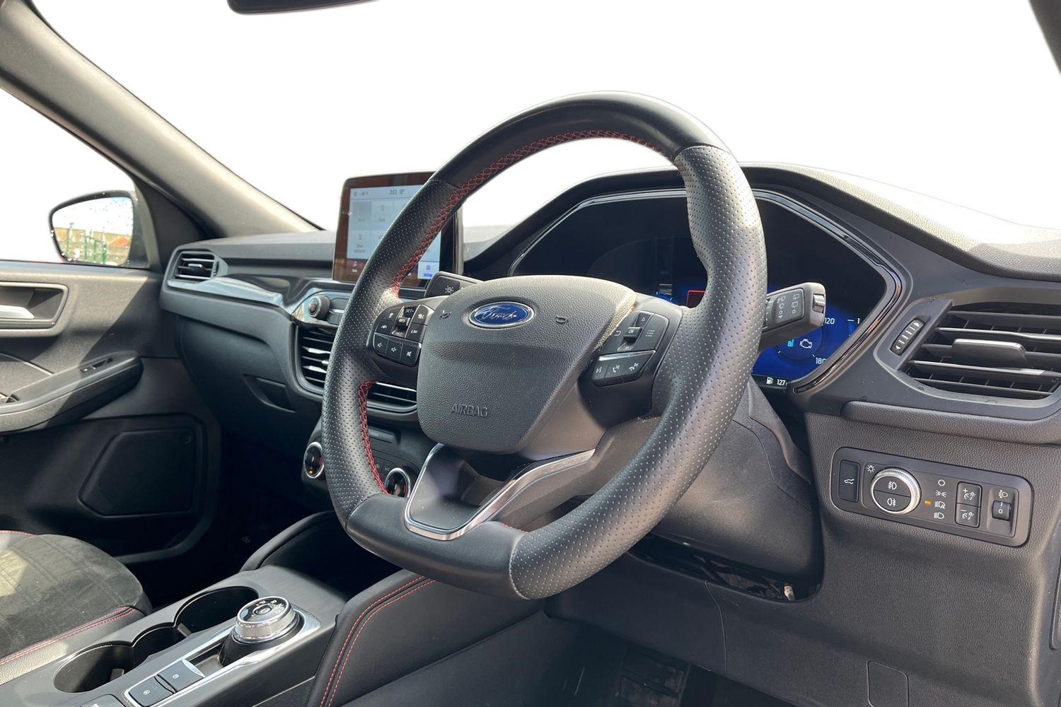Ford KUGA Photo 8
