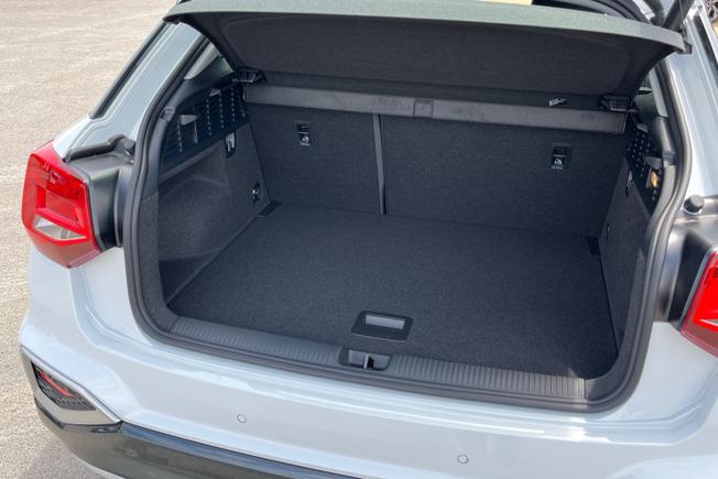 AUDI Q2 Photo 12