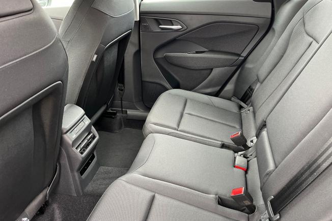 Audi  Q3 SUV Photo 45