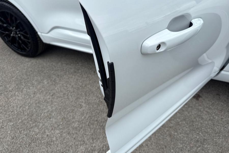 Ford Kuga Photo autoimg-f48a0baf268bcf9ca327887be50b27790881199f.jpg