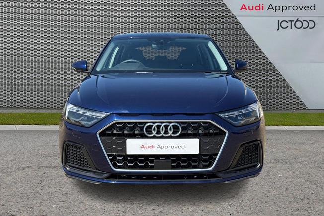 AUDI A1 Photo 8
