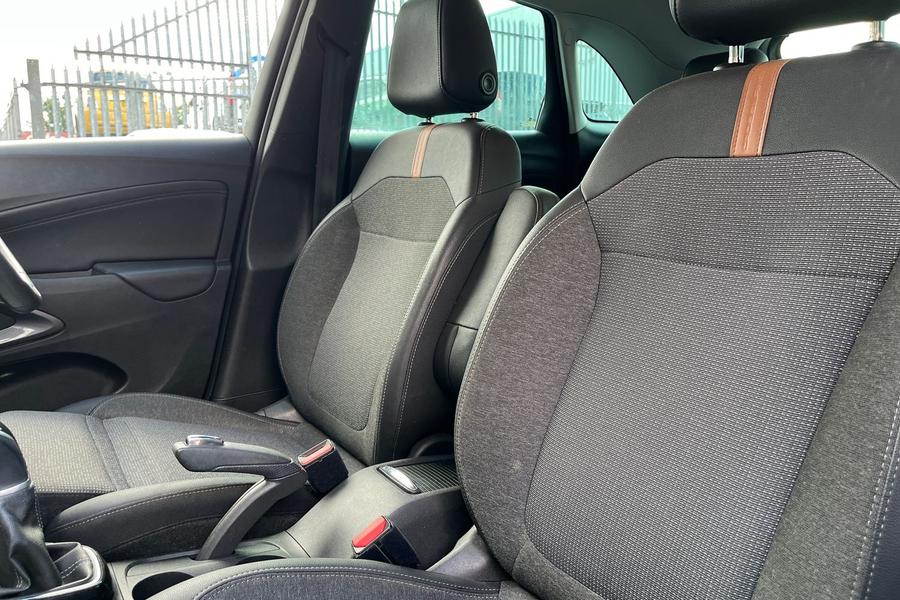 Vauxhall CROSSLAND Photo autoimg-f48c114ee5cf0cd9ab9f32913102dda565c2e398.jpg