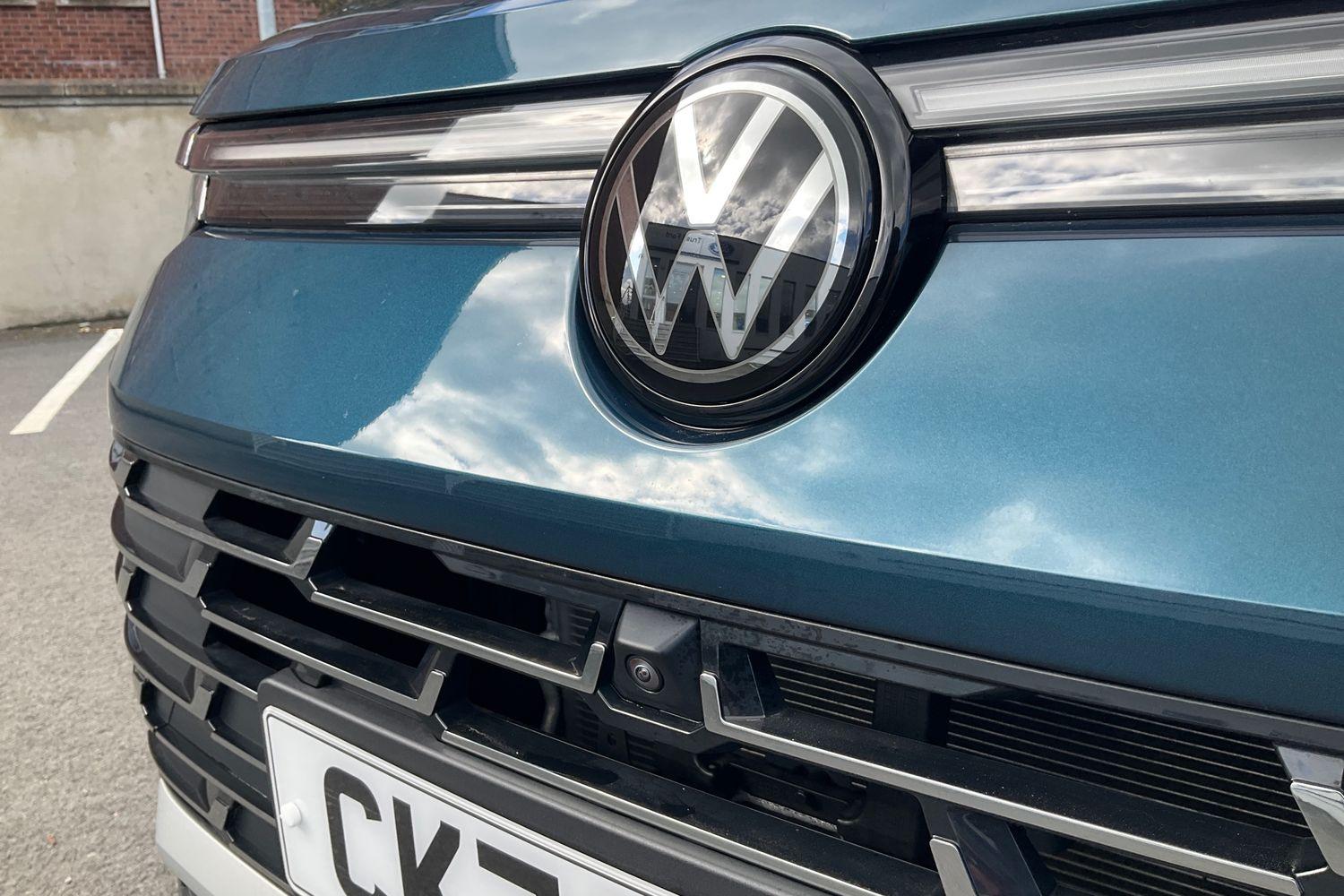 Volkswagen TAYRON Photo 36