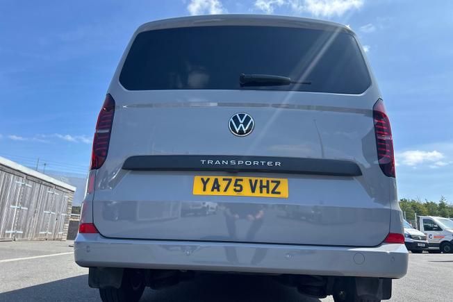 VOLKSWAGEN Transporter Photo 25
