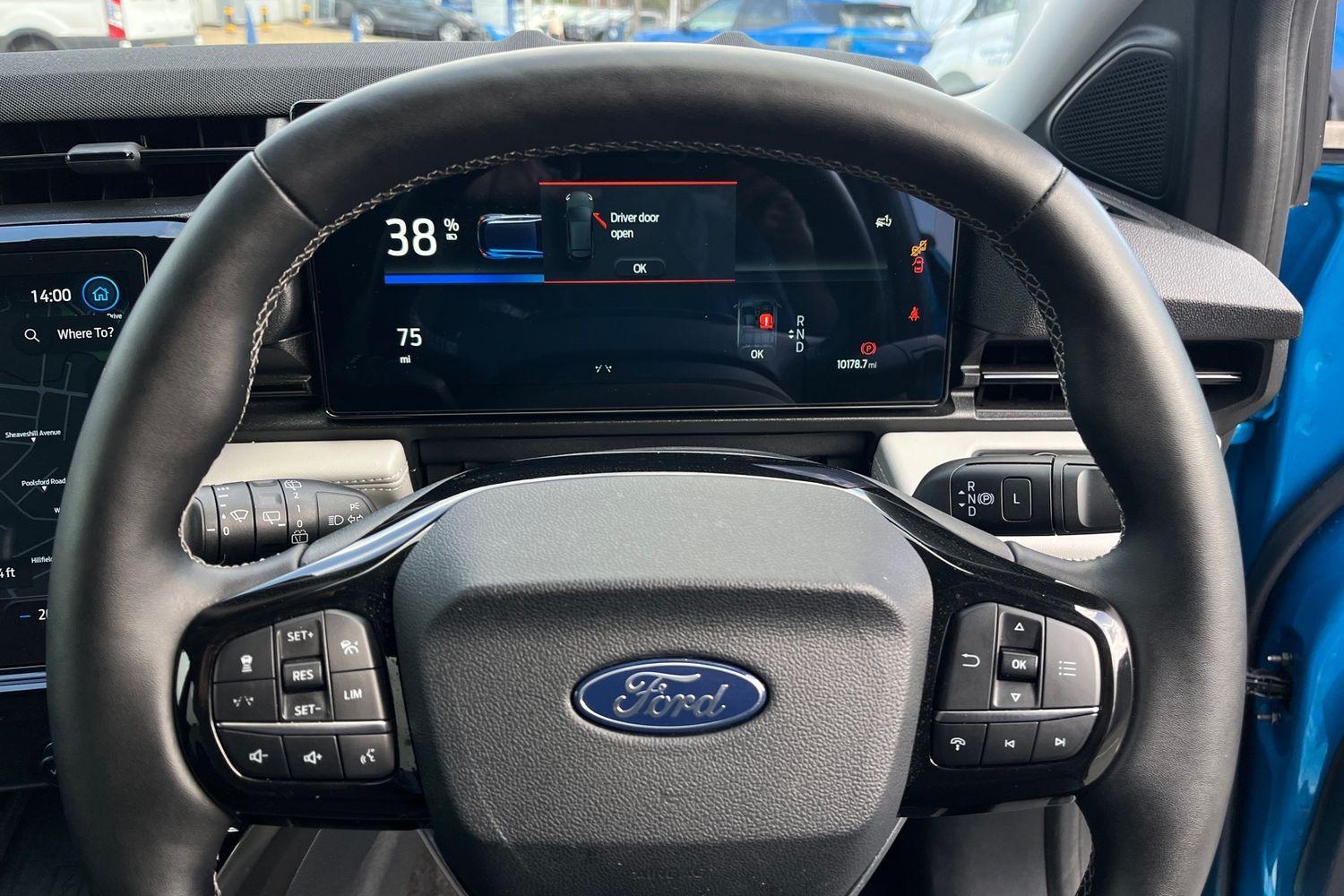 Ford Puma Gen-E Photo 11