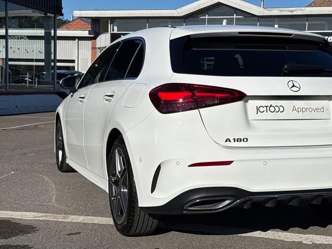 MERCEDES-BENZ A Class Photo 27