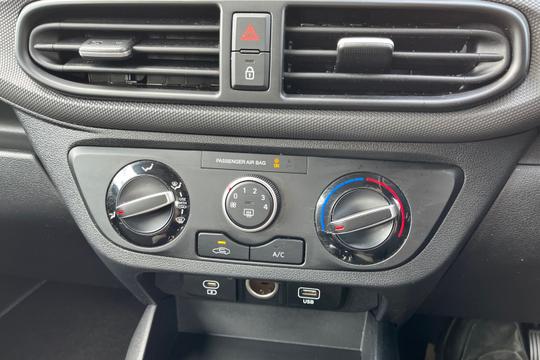 Hyundai i10 Photo autoimg-f495ef39e78d416164ea35cee86cff511d2919bd.jpg