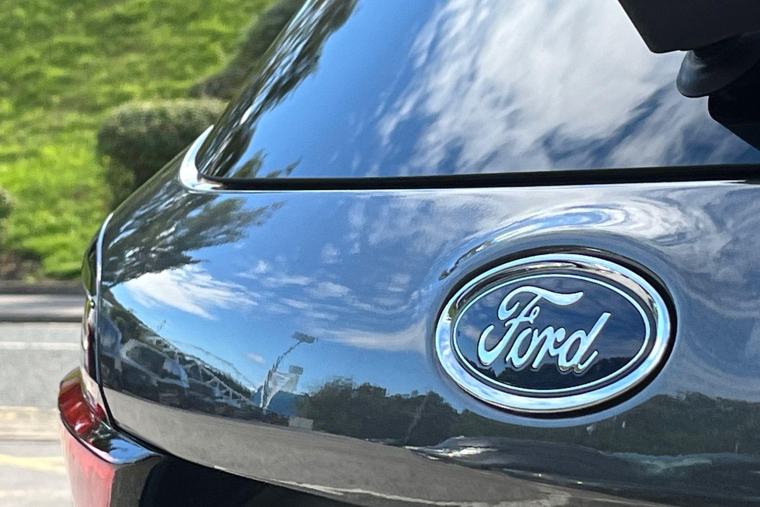 Ford Fiesta Photo 39