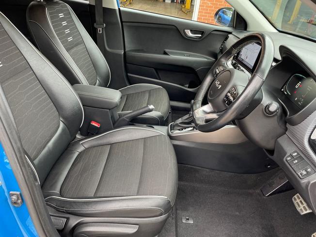 KIA Stonic Photo 28