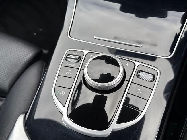 MERCEDES-BENZ C Class Photo 32