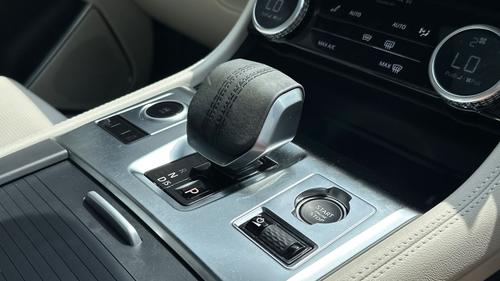 Jaguar F-PACE Photo autoimg-f4a3aa0b4779e827eea98431eb94a301d0c21d0b.jpg
