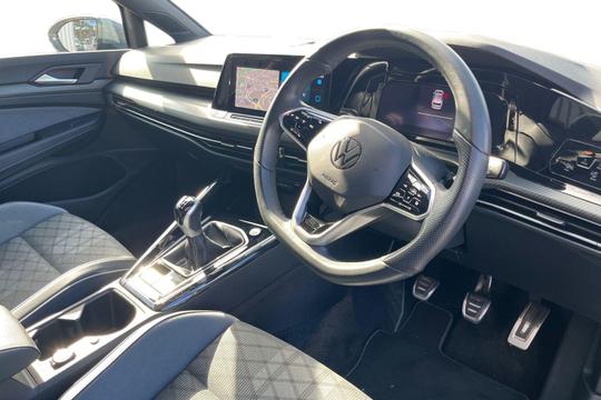 Volkswagen Golf Photo autoimg-f4a4504d96450efd8d9a9ef6674c7c2a5e6c4d7e.jpg